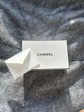 CHANEL White Box with Matching Card & Envelope